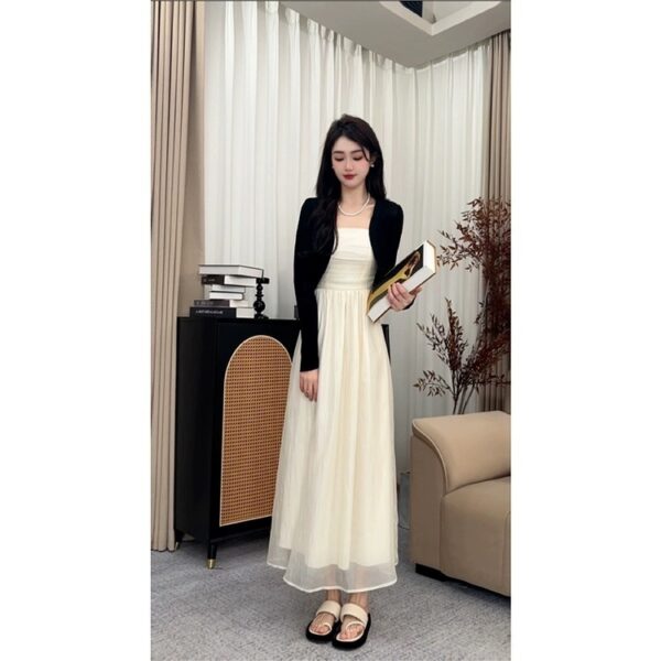 French-style Figure-flattering White Slip Dress