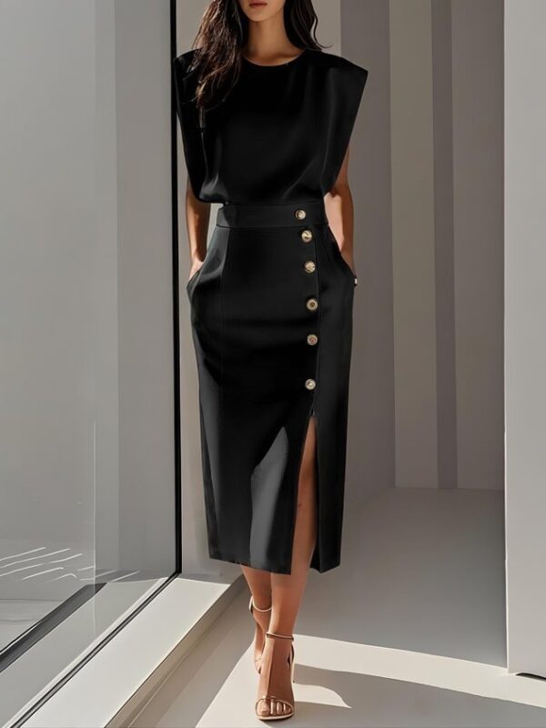 2026 European And American Women's Round Neck Sleeveless Button Slit Solid Color Fashionable Versatile Dress