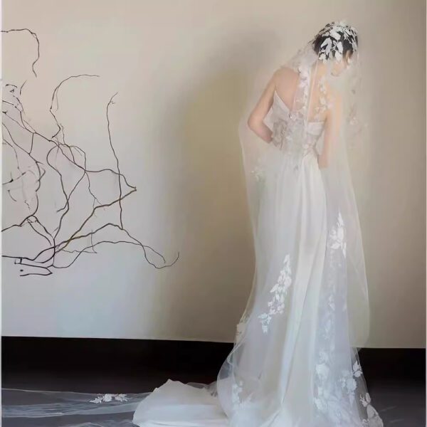 1475a205-70a9-4a54-9a2d-41952a1a1194.jpg Satin Lace Wedding Veil Tube Top Fishtail Wedding Dress
