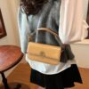 155e2029-841e-4a82-aa7b-e3a4f45ec992.jpg Women's Retro Fashion Shoulder Bag Design
