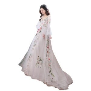 1619582046238.jpg Retro Bridal Gown Super Fairy Bride Tailed Out Yarn Light Wedding Dress