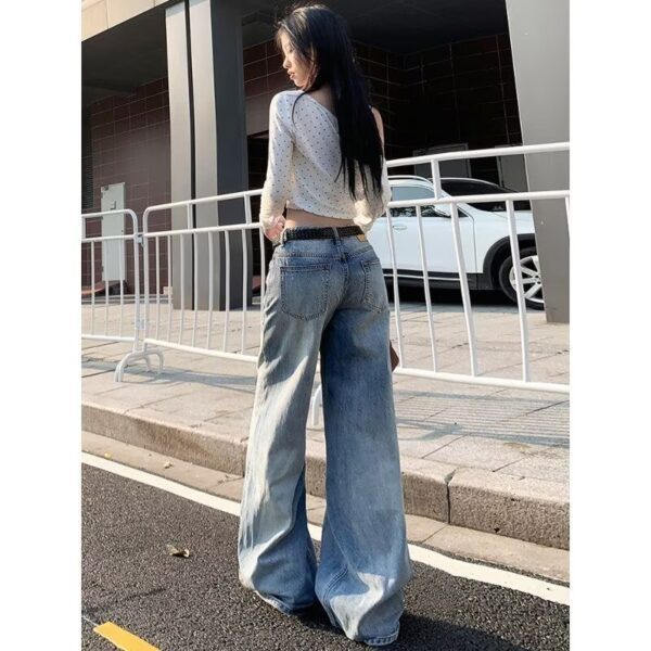 18ab6579-dafc-4c2e-a1fb-31a9bb73449b.jpg Loose-fit Figure-flattering Distressed Floor-length Casual Pants