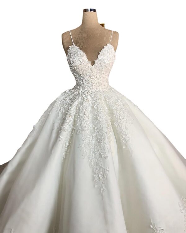 2402100243460320100.jpg Deep V-neck Sexy Lace Floor-length Wedding Dress Romantic Aura Dignified Wedding Banquet Welcome New Spring