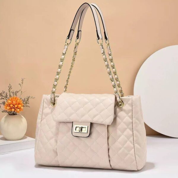323c0f0f-e3e4-4543-9e3a-7254362da9a1.jpg Women's Solid Color Simple Embroidery Thread Rhombus Large Capacity Chain Shoulder Messenger Bag