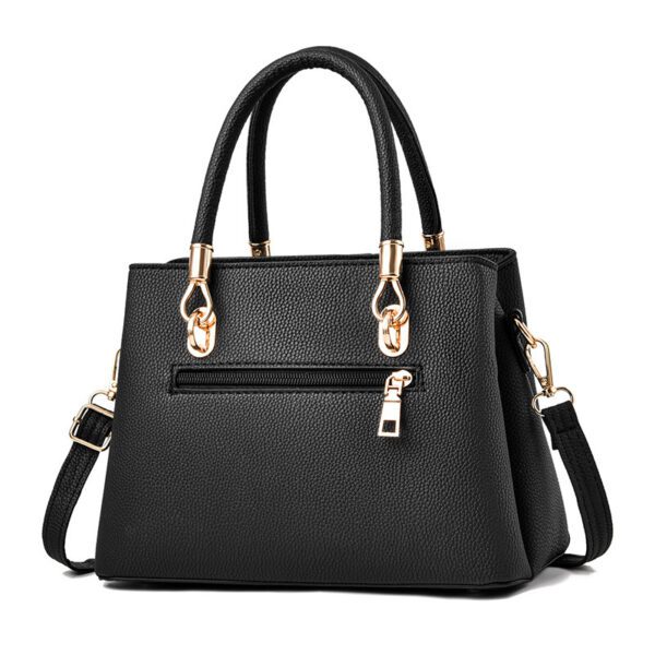 424d046d-778d-4a99-b671-32033af8ab77.jpg Autumn And Winter New Fashion Litchi Pattern Shoulder Messenger Bag