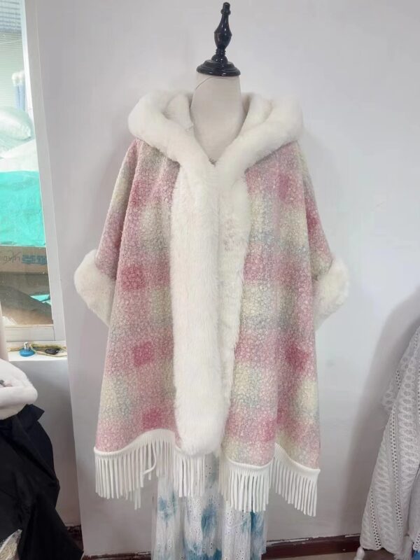 4350febc-c523-426b-a08a-e9f7232429b9.jpg New Winter Hooded Cloak Shawl Fleece-lined And Extra-thick Latest Style