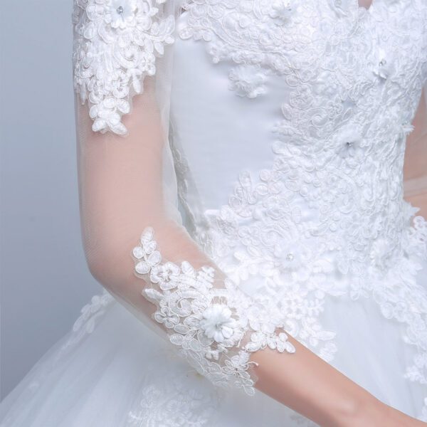 4410064097_239275732.jpg new shoulders Slim Qi wedding bride married slim wedding dress