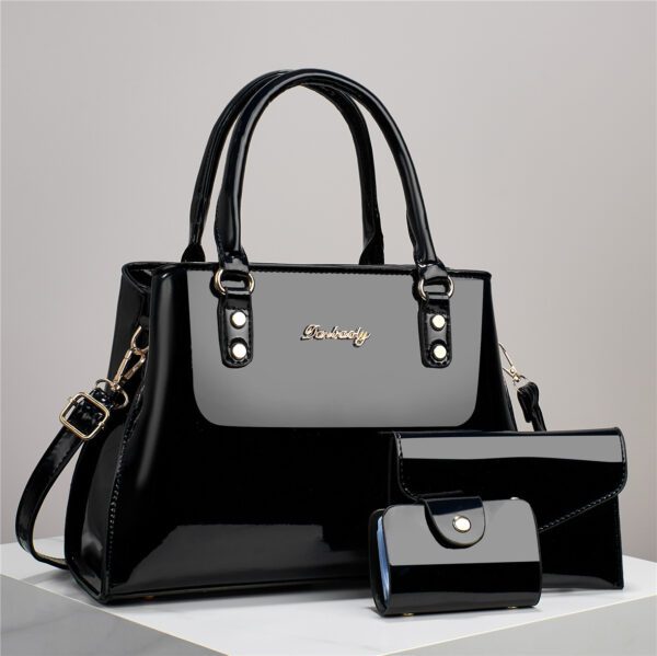 44818c30-176b-442b-bf39-ff752b190fd4.jpg Portable Women's Fashion Shoulder Messenger Bag
