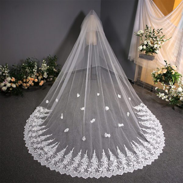 46192e68-d3ca-4c21-a2bd-4ee8b5accad6.jpg Lace Lace Wedding Dress Trailing Bridal Headdress
