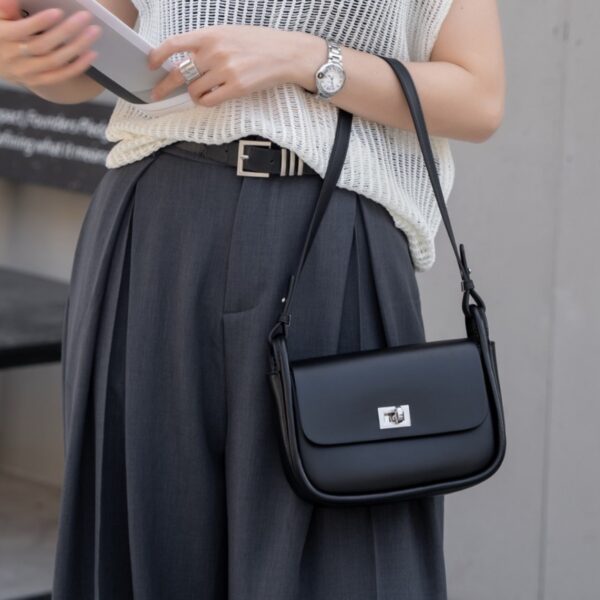 Cowhide Shoulder And Crossbody Bags As Well As Underarm Bags