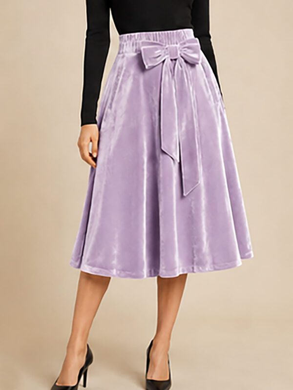 Lady's Half-length Skirt