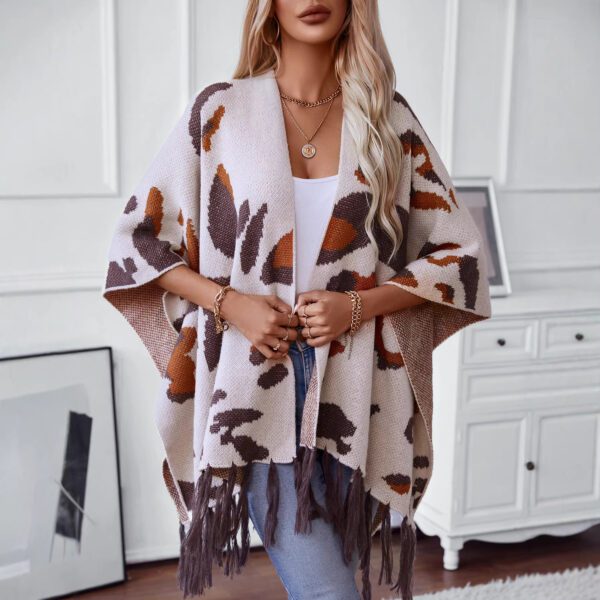 4b54ea52-f00d-4d37-b23f-f501ed0f642f.jpg Drizzle-Color Leopard-Print Knitted Tassel CapeShoulder Wrap For Women