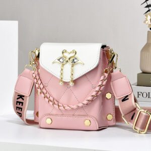 583564a4-6e12-4007-b0dd-dd2716f04124.jpg New Stylish Good Texture Shoulder Bag All-matching Western Style Pearl Chain Small Bag