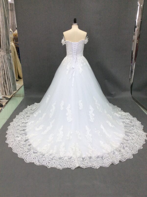 661360905695.jpg Customized Foreign Trade Master Wedding Dress