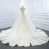 6ab3c800-831f-41f4-aed4-adbd563cc01a.jpg The Wedding Dress Wears Two Fishtail Tail Tube Tops, The Temperament Is Thin And Dreamy