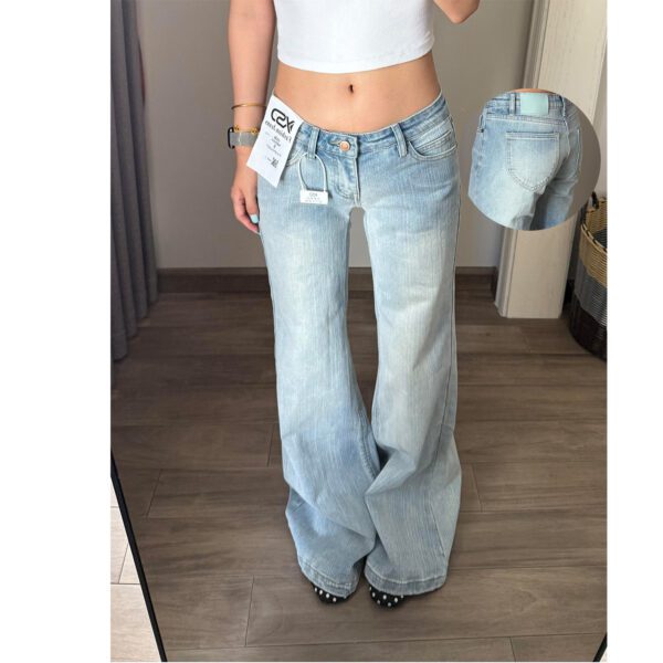 720e45d8-8d03-4a99-bb71-6d4616bb0a45.jpg Womens Low-rise Vintage Bootcut Jeans