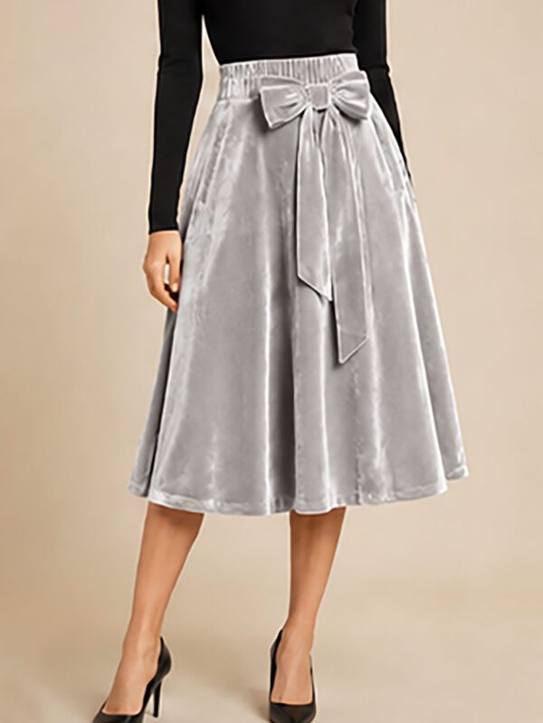 Lady's Half-length Skirt