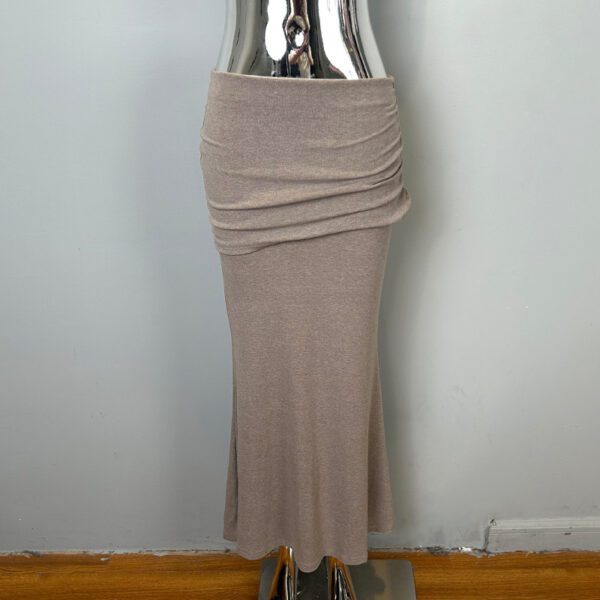 7bb36aa1-c193-4ec4-9ce4-e71154ca4b3e.jpg Double-layered Pleated Long Mermaid Skirt