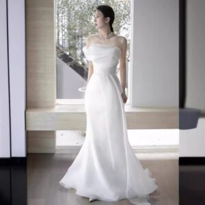 93fa67e6-45ef-418a-800f-4c3bfc580e91.jpg French Off-shoulder Light Wedding Dress Bride
