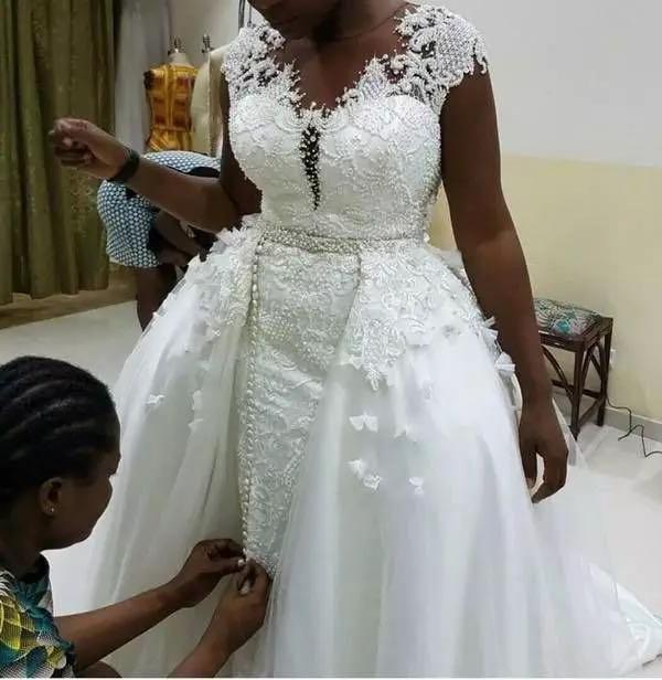 a31b1989-911b-478b-8c8b-3d6e7a0fdf7a.jpg African Mermaid Detachable Lace Mermaid Wedding Dress