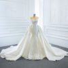 a3286110-b569-4a6c-ac15-080e5a6b46e1.jpg The Wedding Dress Wears Two Fishtail Tail Tube Tops, The Temperament Is Thin And Dreamy