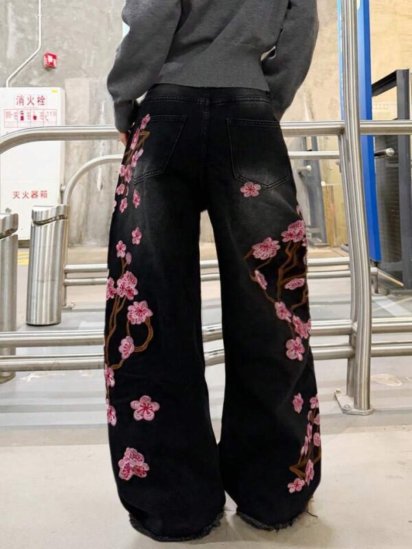 a3f3db95-20ed-452e-a3c1-a6fca023ad96.jpg Womens Retro Floral Embroidery Jeans
