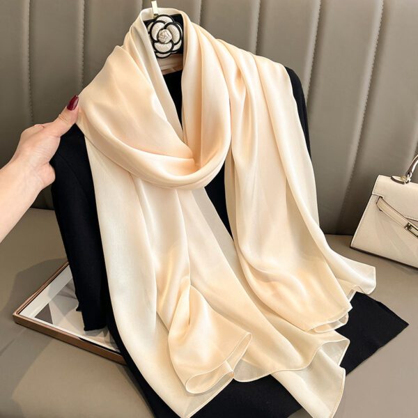 c4970d11-9c16-432f-8c87-63f042b1e540.jpg Korean-style Springautumn New Solid-color Summer Sun-protection Beach Scarf Womens Silk Scarf
