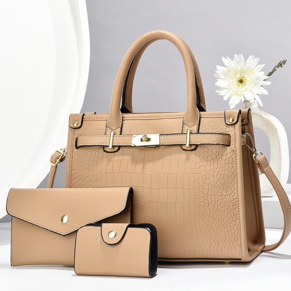 c9e1530d-62fe-4f6c-a627-3214a158f647.jpg Taizhou Womens Handbag, Large-capacity Tote Bag, New Womens Bag