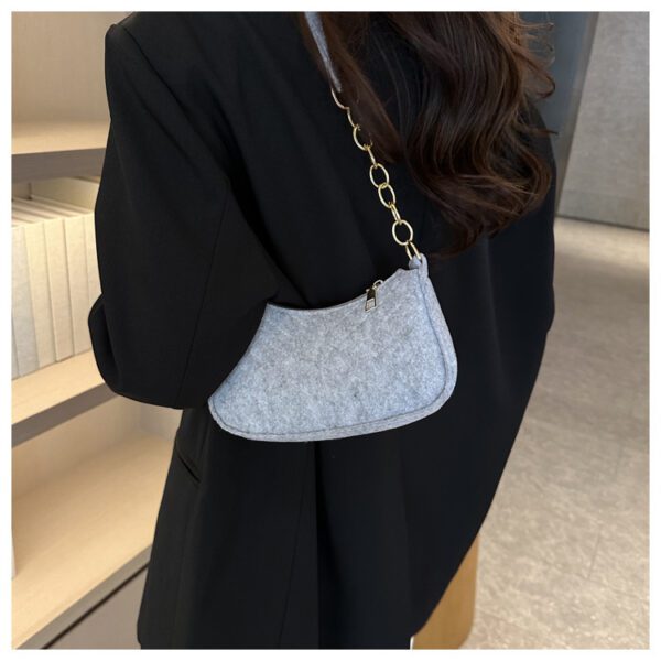 caa9a2a4-5e6f-4475-94e5-caaba5f210fa.jpg Simple Messenger Bag Fashion Large Capacity Shoulder Bag