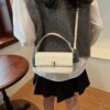 cba070fc-3256-432e-a0ed-71cb4db7624f.jpg Women's Retro Fashion Shoulder Bag Design