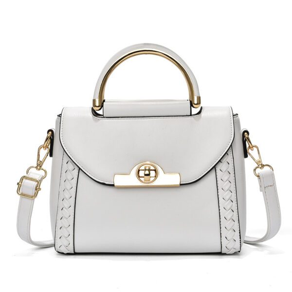 cd20201a-77f2-49f2-a258-9752b6e28aae.jpg Spring And Summer New Women's Messenger Bag