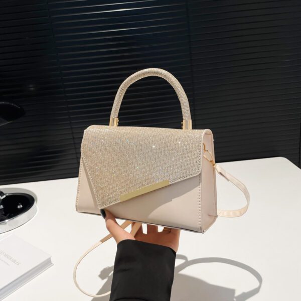 dc67db0a-e631-4a0a-8ae3-4720336c65a7.jpg Autumn And Winter Special-interest Design Fashion Handbag