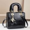 e25a41b2-910a-4a95-abc3-307013907fde.jpg Women's Handbag Shoulder Messenger Bag