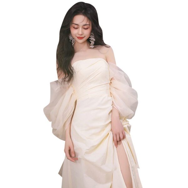 e68e4bd0-4bd8-47ea-b6e9-3e3402e13574.jpg Tube Top Light Wedding Dress Bride Simple Long