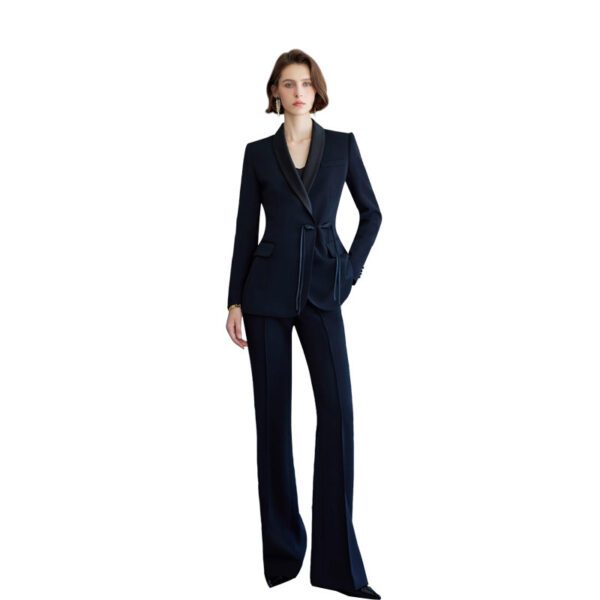 e73ab26c-2cca-4a8f-9c78-c19cd8847ca6.jpg High-end Slightly Flared Pants