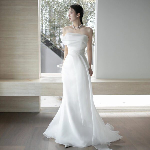 ee2eb08b-0348-44b8-b72c-2c0e0b0af169.jpg French Off-shoulder Light Wedding Dress Bride