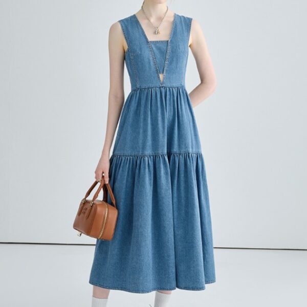 f06d45b2-bfbf-481d-b363-c5ce18860203.jpg Denim Strap Dress For Women