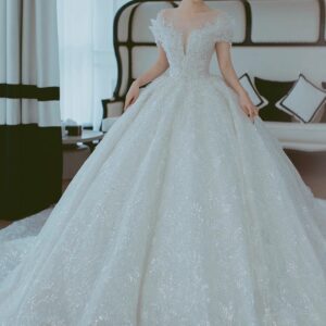 f28ce078-78e3-47c3-941f-3ea43d95c47d.jpg Off Shoulder French Main Wedding Dress
